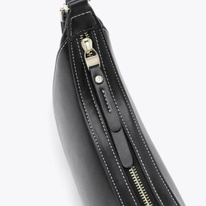 ΓΥΝΑΙΚΕΙΑ ΤΣΑΝΤΑ ΩΜΟΥ ΜΕ ΕΞΩΤΕΡΙΚΑ ΓΑΖΙΑ 1020-1050-003 BLACK