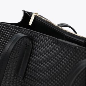 Γυναικεία Τσάντα Ώμου Axel με Ανάγλυφο Σχέδιο 1010-3633-003 Μαύρο